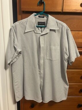 kirkland short sleeve dress shirts Kirkland Signature Short Sleeve Button-Down Shirt New With Tags